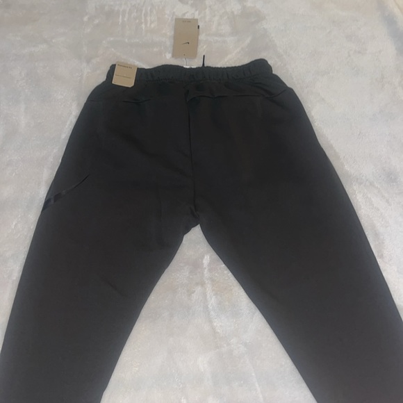 Nike Men’s Sequoia/black dri-fit tapered training pants Large - Picture 8 of 11